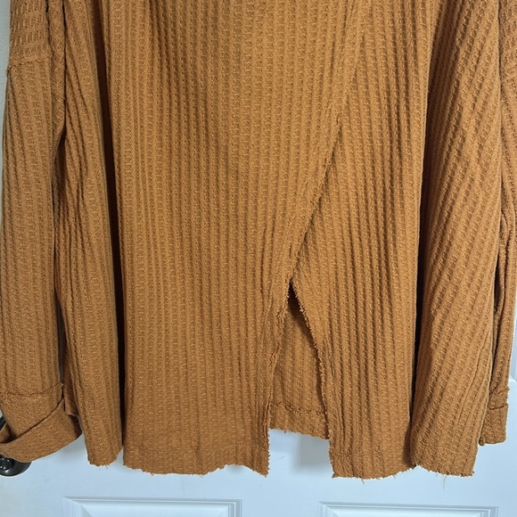 Free People juicy long sleeve orange split back thermal lagenlook top size small - Picture 4 of 5